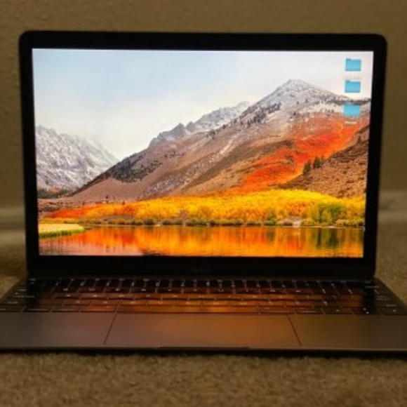 Apple Macbook 2015 Retina 12" - Picture 6 of 8